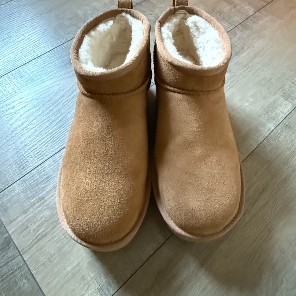 Tan Suede Ankle Boots with Plush Lining